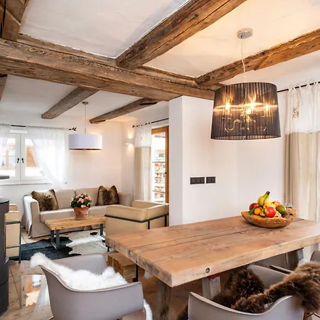 Exklusives Alpenchalet Mit Jacuzzi & Sauna Fuer Bis Zu 10 Personen