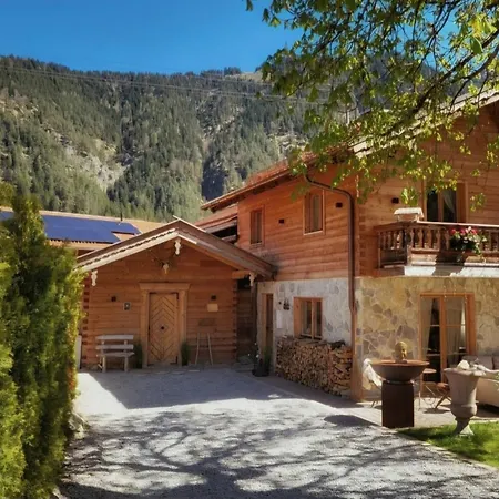 Exklusives Alpenchalet Mit Jacuzzi & Sauna Fuer Bis Zu 14 Personen Chalet Bayrischzell