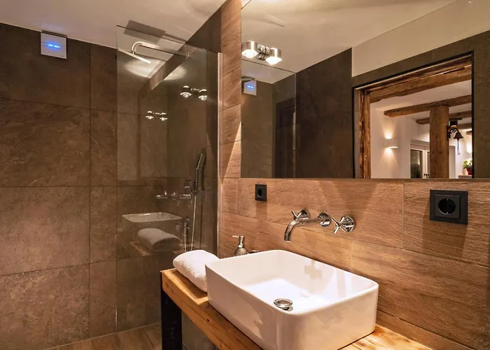 Exklusives Alpenchalet Mit Jacuzzi & Sauna Fuer Bis Zu 14 Personen Chalet Bayrischzell