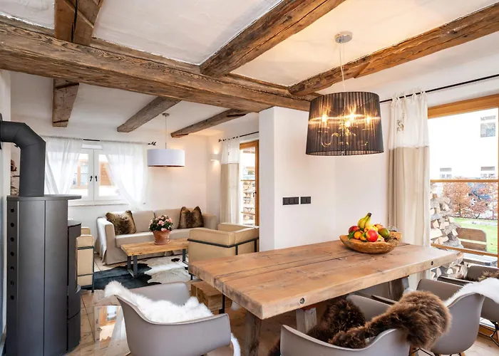 Exklusives Alpenchalet Mit Jacuzzi & Sauna Fuer Bis Zu 14 Personen